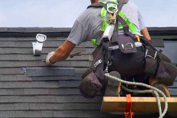 Roof Gutter Cleaning in Inglenook, CT